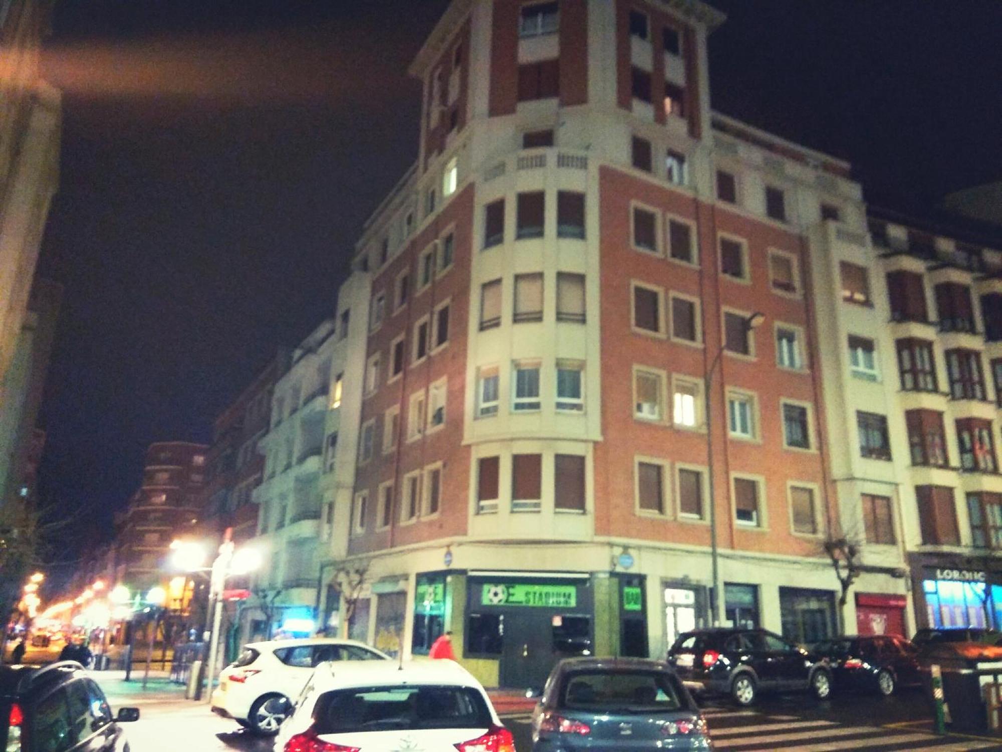 San Mames Stadium Corner Bilbao Chambre photo